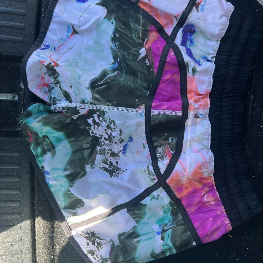 lululemon athletica multicolor marble print running shorts with black trim